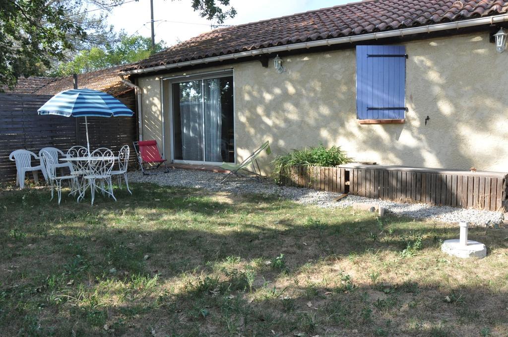 Appartamento Domaine De La Marseillaise La Crau Esterno foto